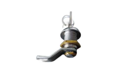 T026 halfslag, met moer, niet onder master Oostwoud, postkast/ brievenbusslot, automatencil